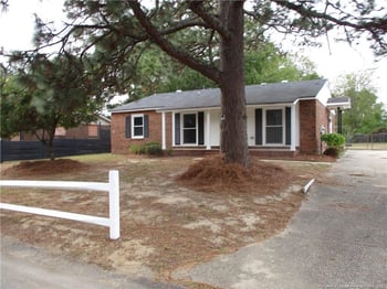 926 Fiske Dr, Fayetteville, NC 28311