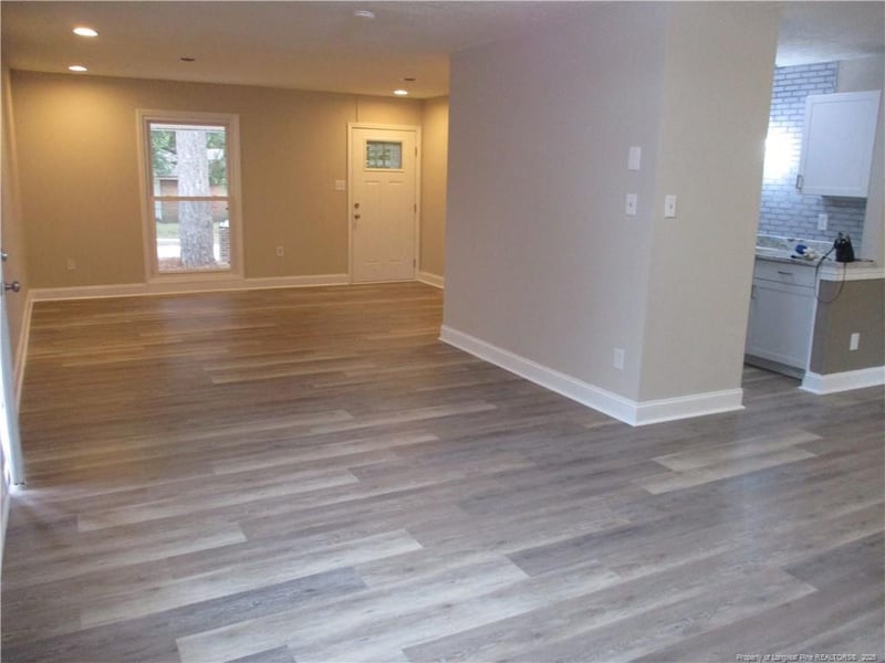 926 Fiske Dr, Fayetteville, NC 28311