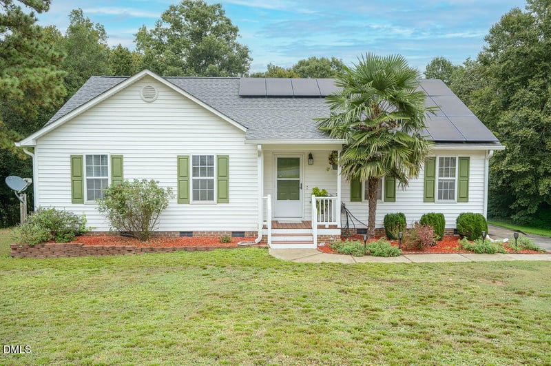 926 Lazy Branch Dr, Benson, NC 27504