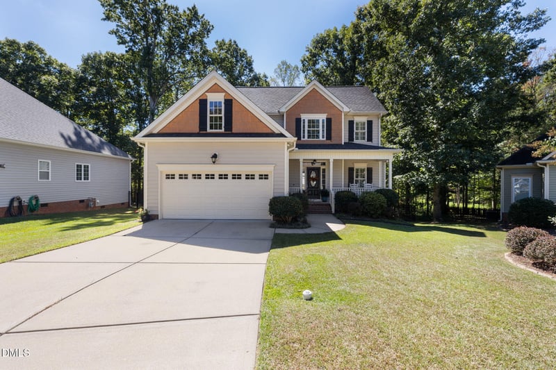 926 Lukestone Dr, Fuquay Varina, NC 27526