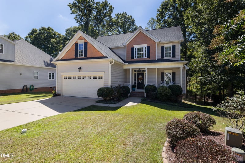 926 Lukestone Dr, Fuquay Varina, NC 27526