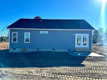 926 Micro Rd, Selma, NC 27576