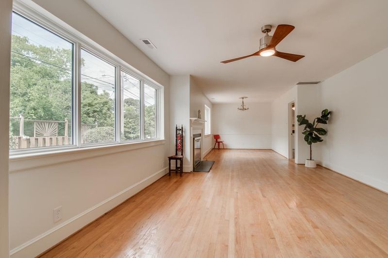 927 Green St, Durham, NC 27701