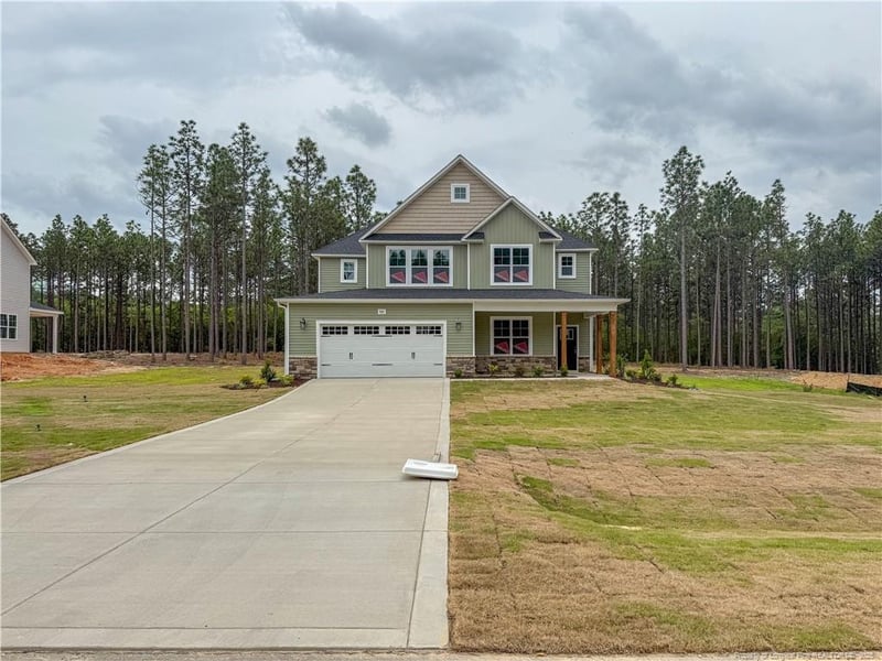 927 Rhum Dr, Fayetteville, NC 28311