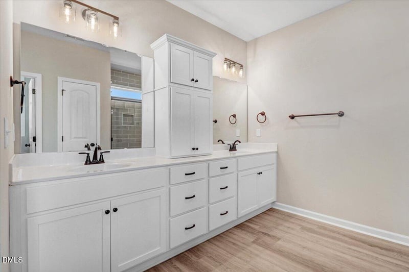 9278 Bear Run Ln, Middlesex, NC 27557