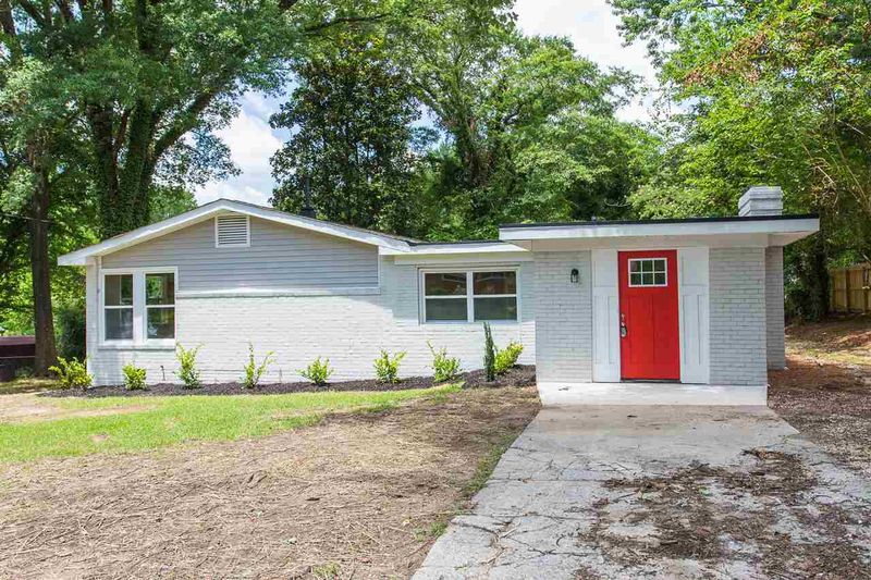928 Beverly Dr, Raleigh, NC 27610