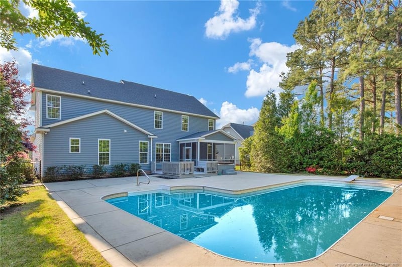 928 Bobby Jones Dr, Fayetteville, NC 28312