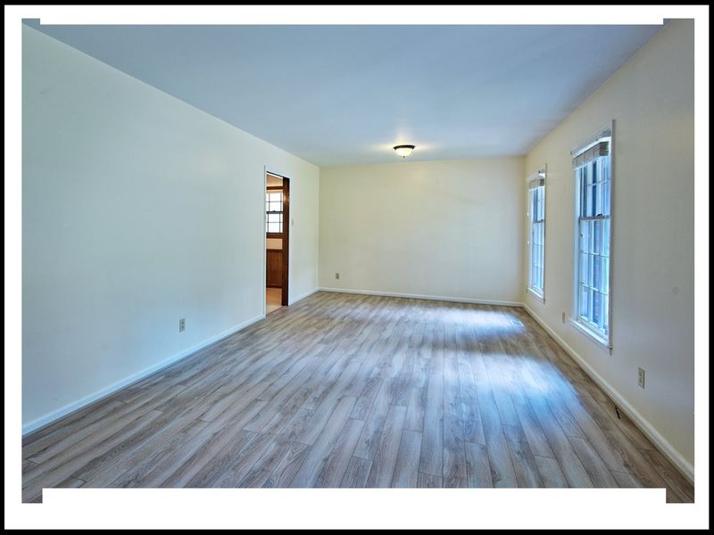 928 Clarion Dr, Durham, NC 27705