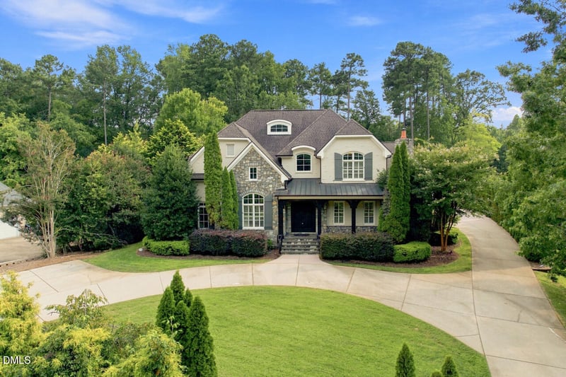928 Oak Creek Rd, Raleigh, NC 27615