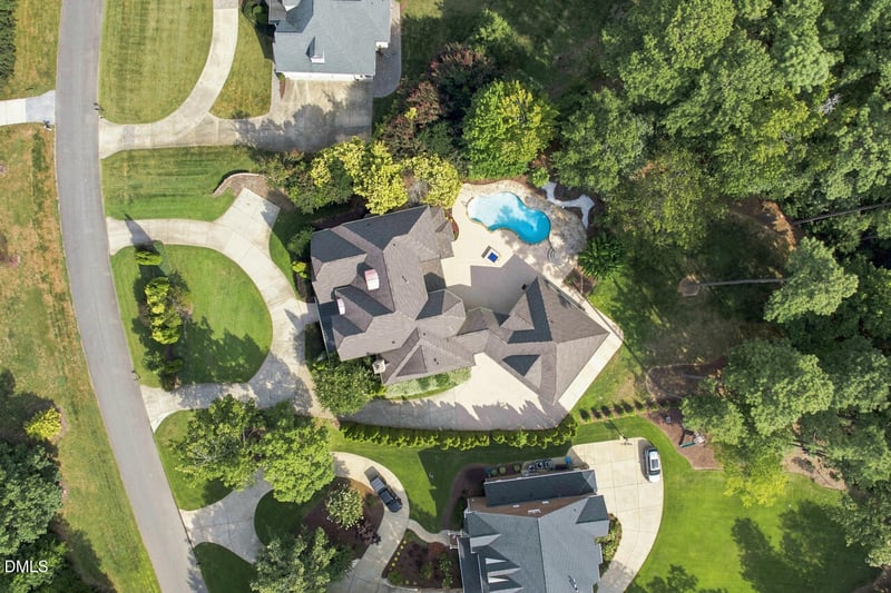 928 Oak Creek Rd, Raleigh, NC 27615
