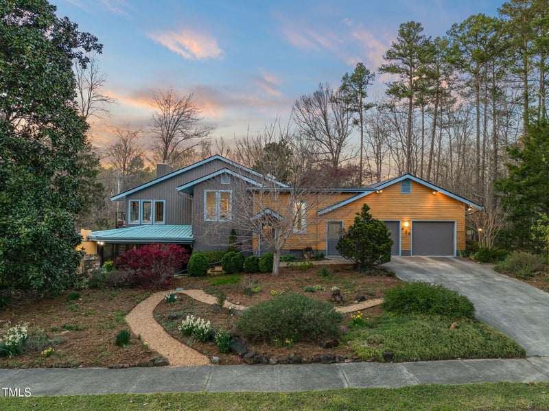 928 Pinehurst Dr, Chapel Hill, NC 27517