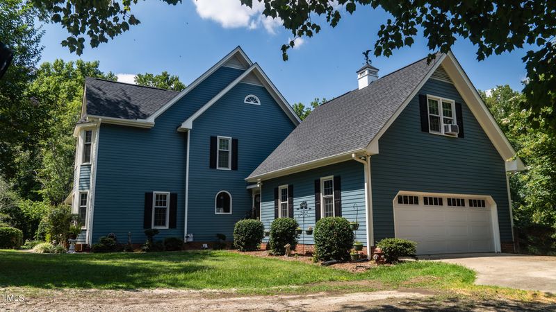 928 Windrow Ln, Raleigh, NC 27603