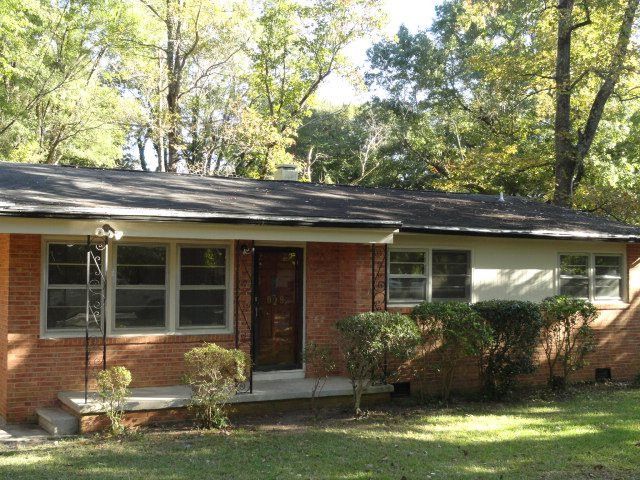 929 Beverly Dr, Raleigh, NC 27610