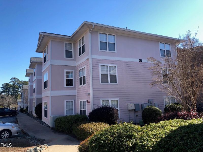 929 Morreene Rd #B-34, Durham, NC 27705