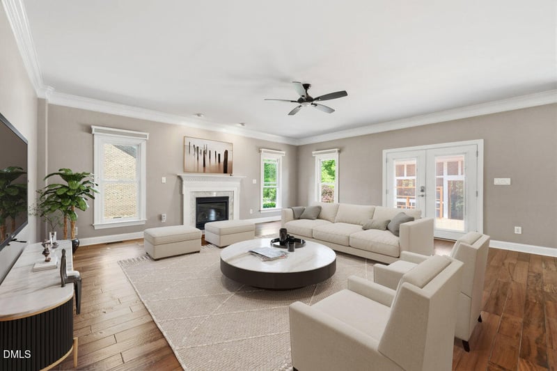929 Old Baron Dr, Fuquay Varina, NC 27526