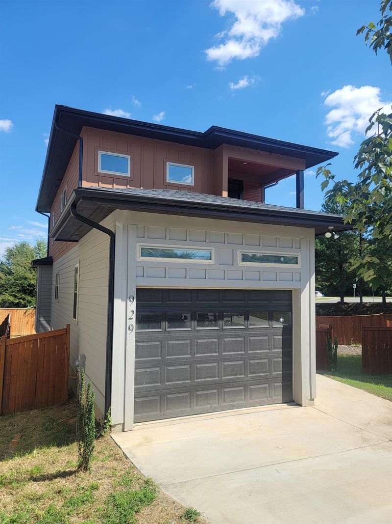 929 E Ramseur St #4, Durham, NC 27701