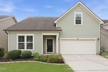929 Stable Fern Dr, Fuquay Varina, NC 27526