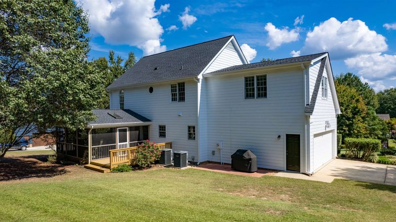 93 Austin Pond Rd, Clayton, NC 27520