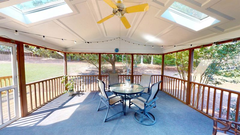 93 Austin Pond Rd, Clayton, NC 27520