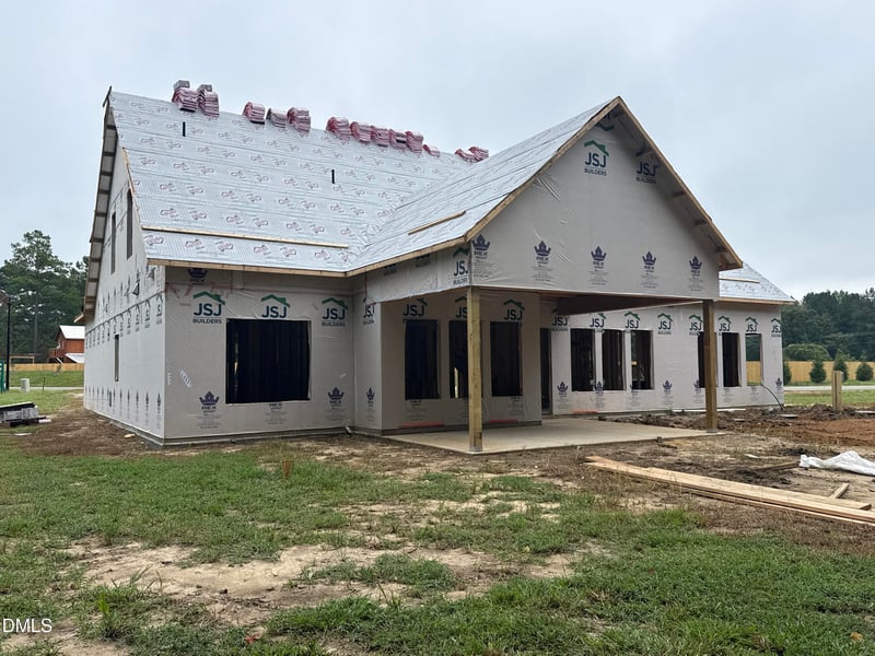 93 Bandelier Dr, Selma, NC 27576
