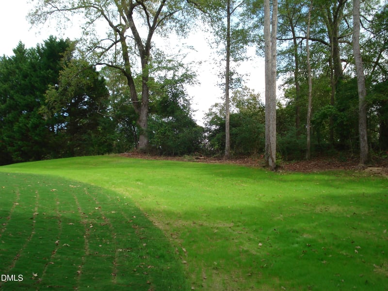 93 Big J St, Erwin, NC 28339