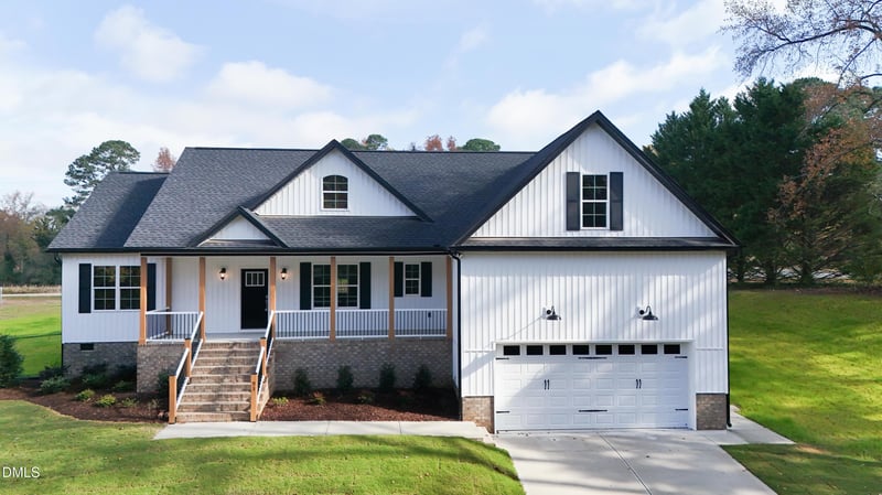 93 Big J St, Erwin, NC 28339