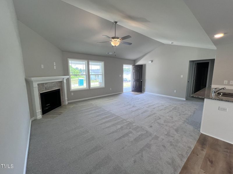93 Bushel Ln, Benson, NC 27504