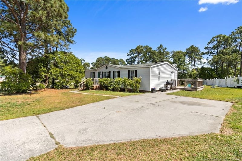 93 Castle Wood, Sanford, NC 27332