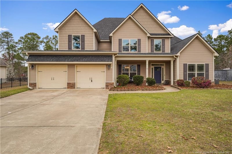 93 Castlebay Dr, Sanford, NC 27332