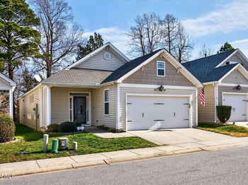 93 Denby Cir, Clayton, NC 27527