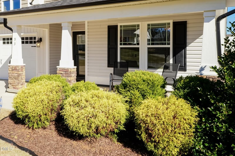 93 Mountain View Dr, Garner, NC 27529