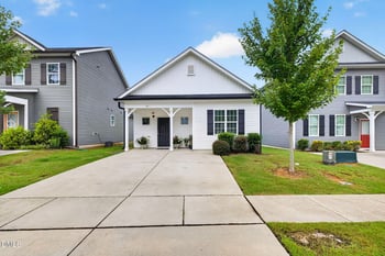 93 Yellow Jacket Rg, Clayton, NC 27520