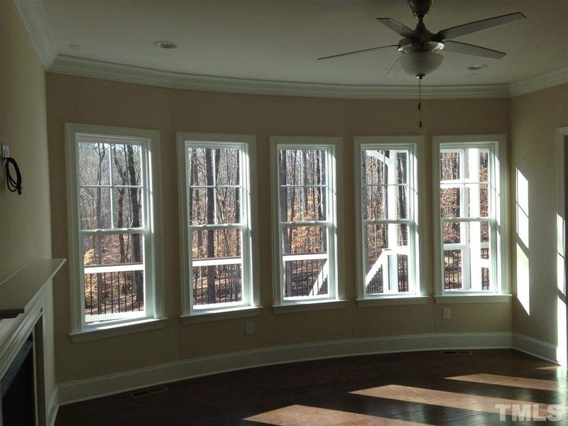 930 Legend Oaks Dr, Chapel Hill, NC 27517