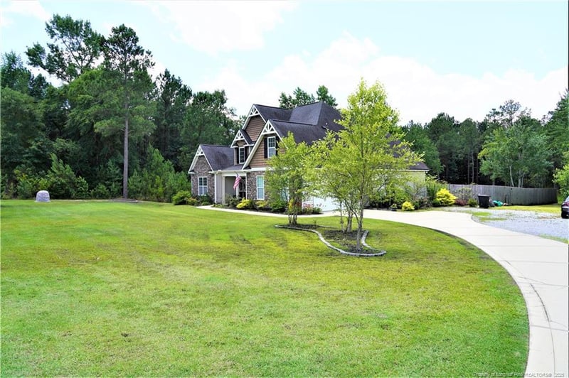 930 Old Vander Rd, Fayetteville, NC 28312