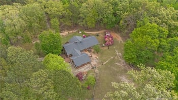 9301 Nc 27 , Lillington, NC 27546