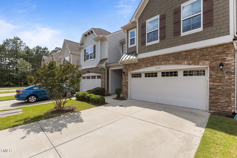 9302 Nellman Ln, Raleigh, NC 27617