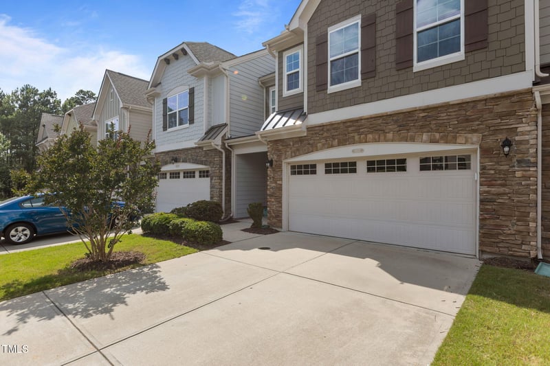 9302 Nellman Ln, Raleigh, NC 27617
