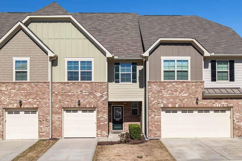 9304 Lennox Laurel Cir, Raleigh, NC 27617