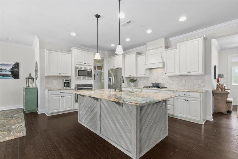 9304 Nellman Ln, Raleigh, NC 27617