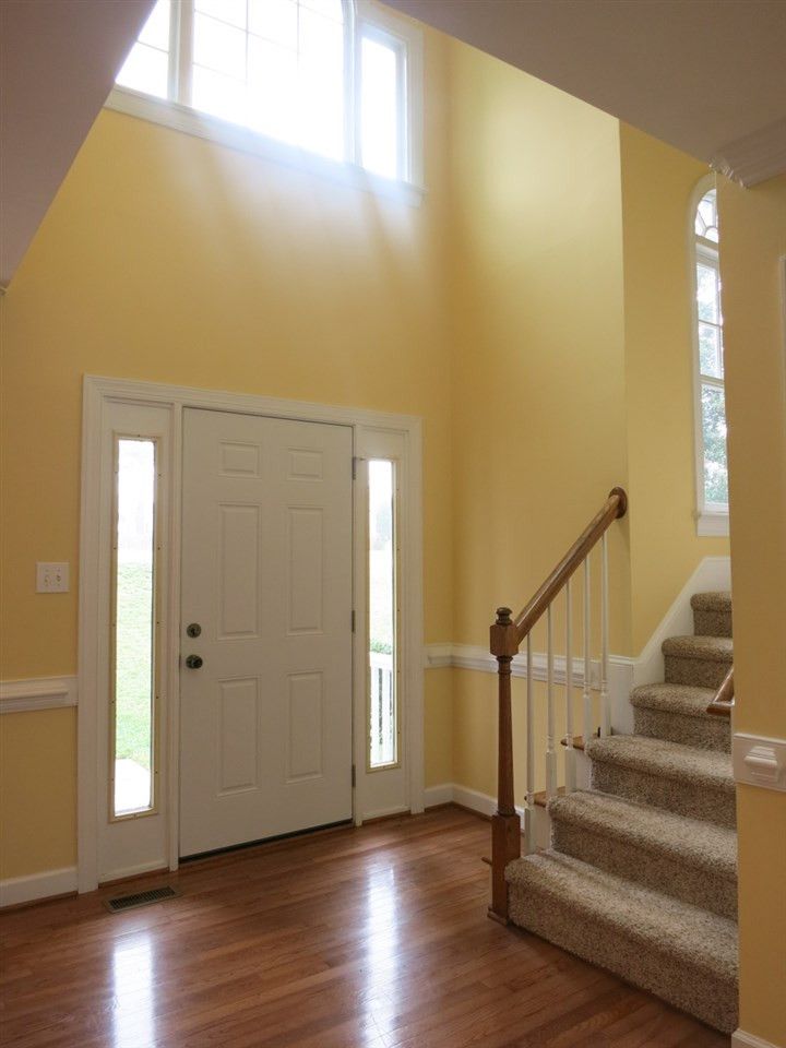 9305 Dawnshire Rd, Raleigh, NC 27615