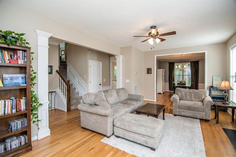 9308 Miranda Dr, Raleigh, NC 27617