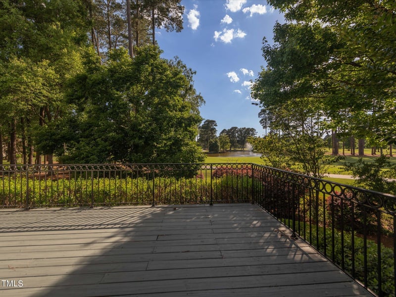931 Crabtree Crossing Pw, Morrisville, NC 27560