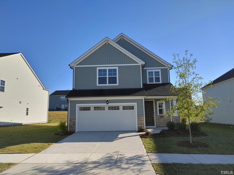 931 Matterhorn Dr, Fuquay Varina, NC 27526
