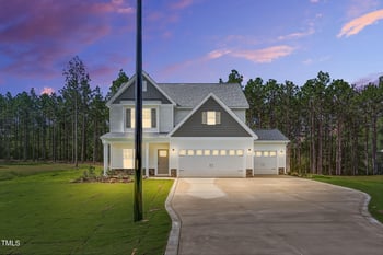 931 Rhum Dr, Fayetteville, NC 28311