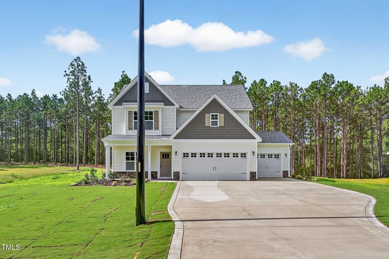 931 Rhum Dr, Fayetteville, NC 28311
