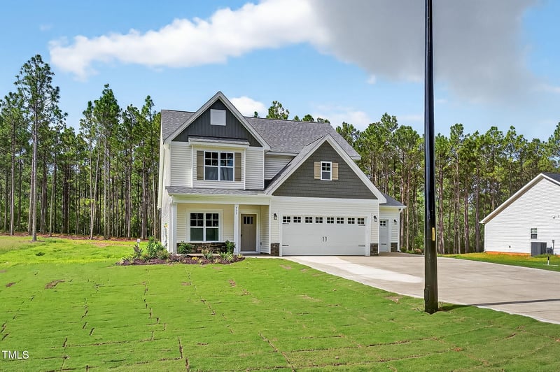 931 Rhum Dr, Fayetteville, NC 28311