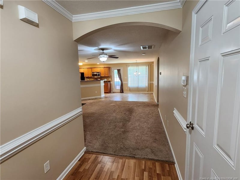 931 Screech Owl Dr, Hope Mills, NC 28348