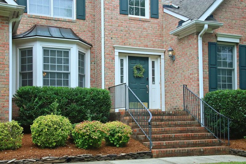 9312 Naples Ct, Raleigh, NC 27617