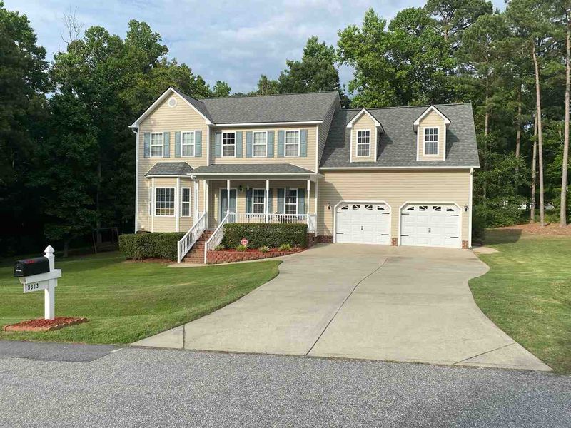 9313 Glendora Ct, Garner, NC 27529