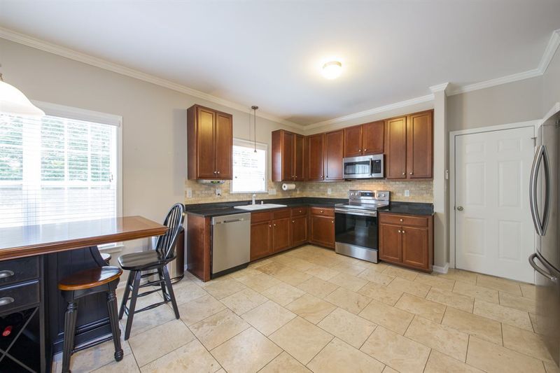9313 Glendora Ct, Garner, NC 27529